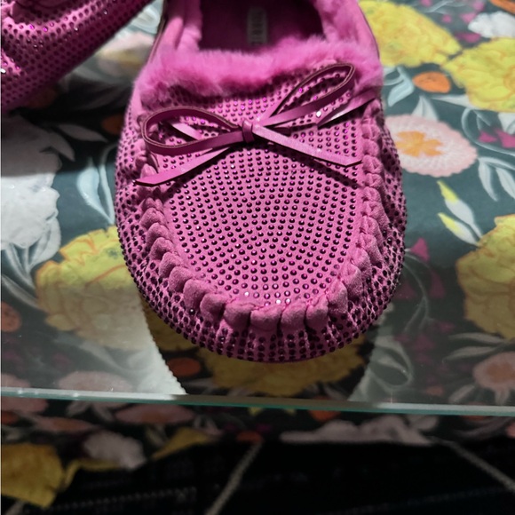 Torrid size 10 sparkle slippers! - Picture 5 of 5